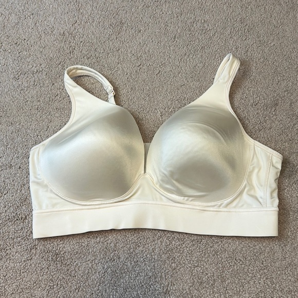 Jockey Other - NWOT Jockey Brand Bra 3XL 🧚